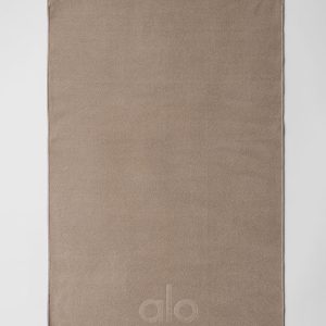 Performance No Sweat Hand Towel - Gravel
