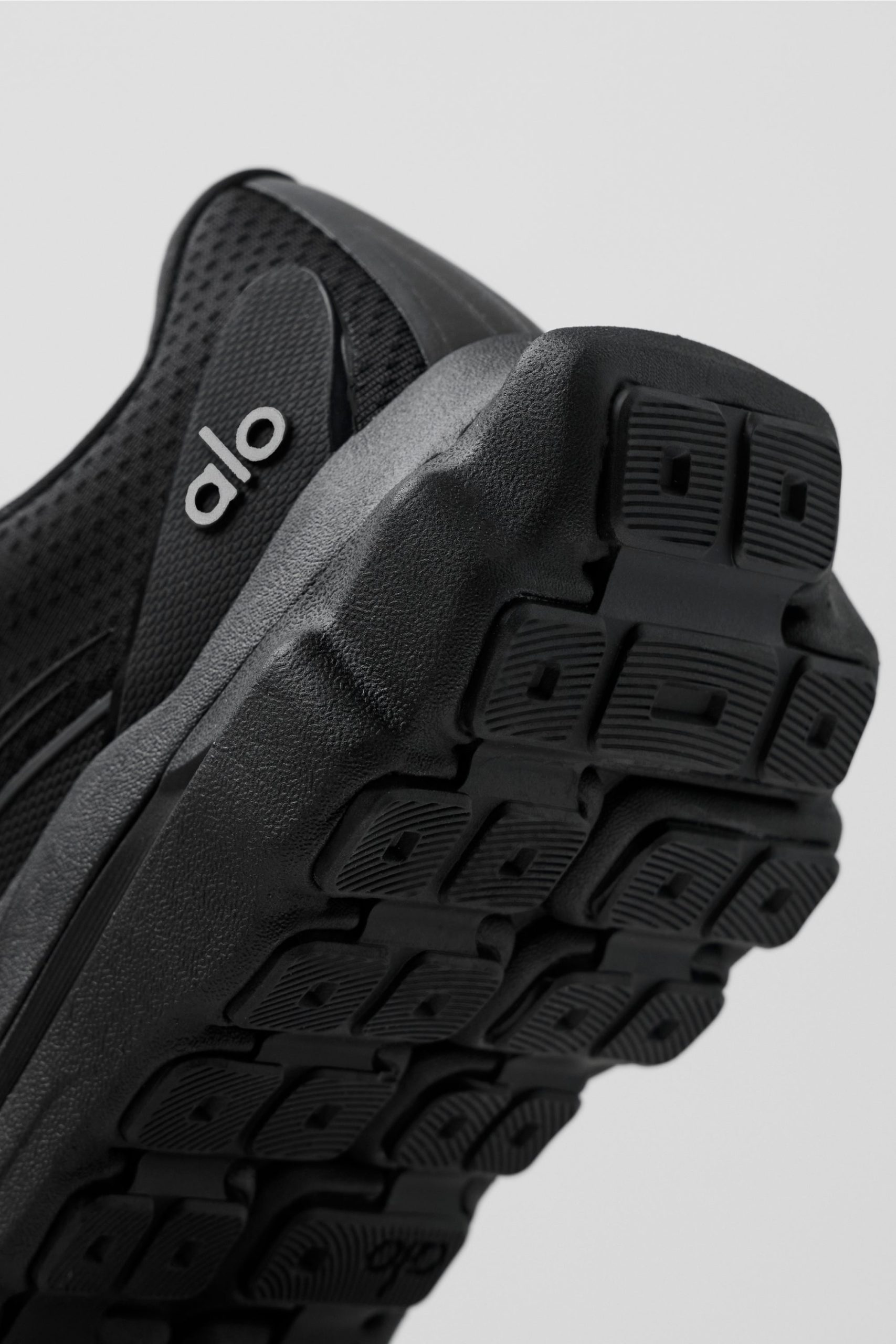 ALO Runner - Black/Black - Image 7
