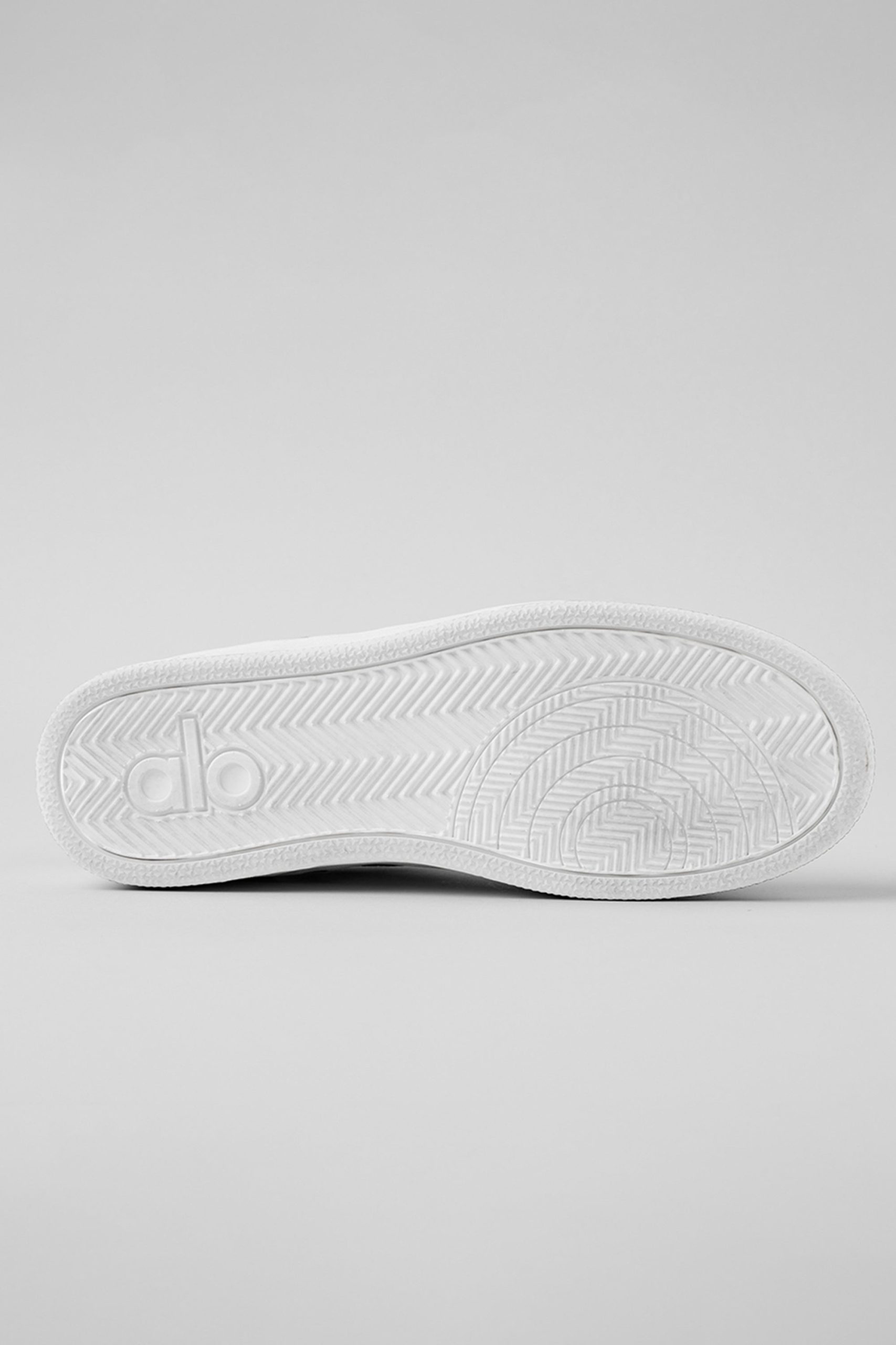 ALO Recovery Mode Sneaker - Natural White - Image 5