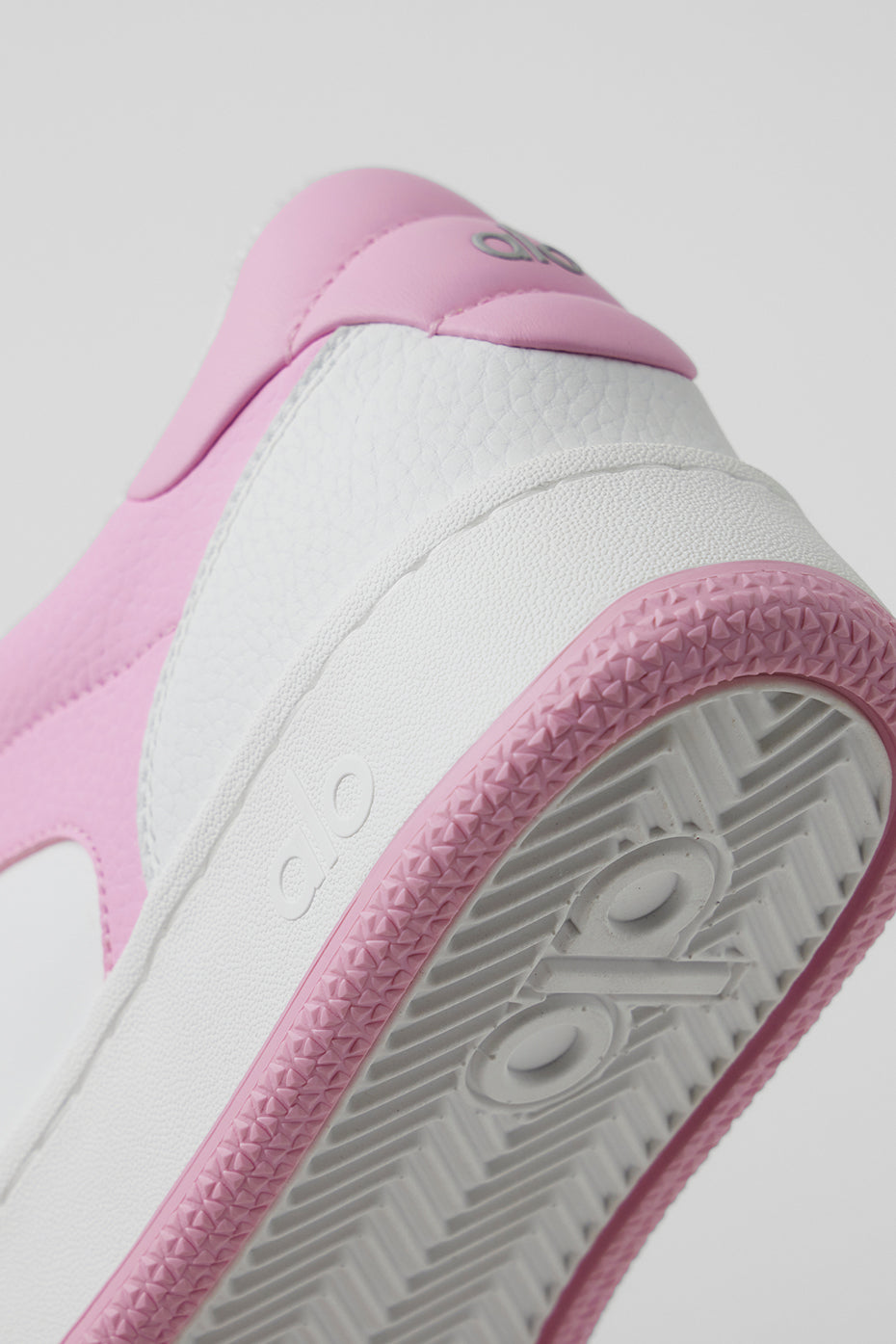 ALO Recovery Mode Sneaker - Pink/White - Image 7