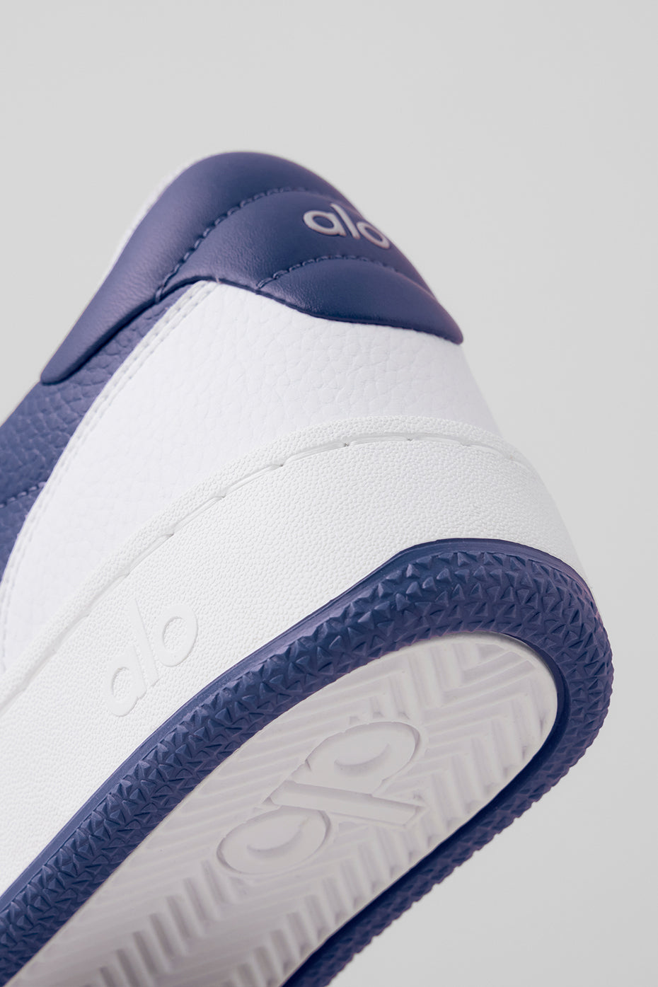 ALO Recovery Mode Sneaker - Navy/White - Image 7