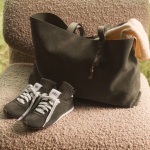 ALO Tranquility Tote - Olive Tree Suede