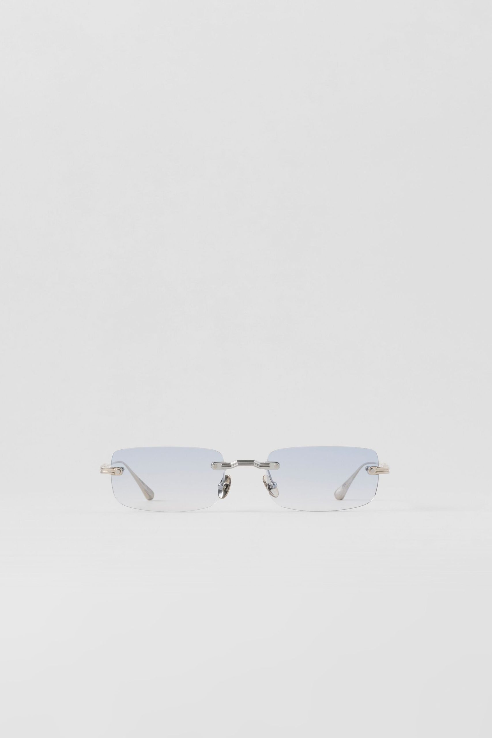 ALO Wire Frame Sunglasses - Chrome/Blue Gradient - Image 3