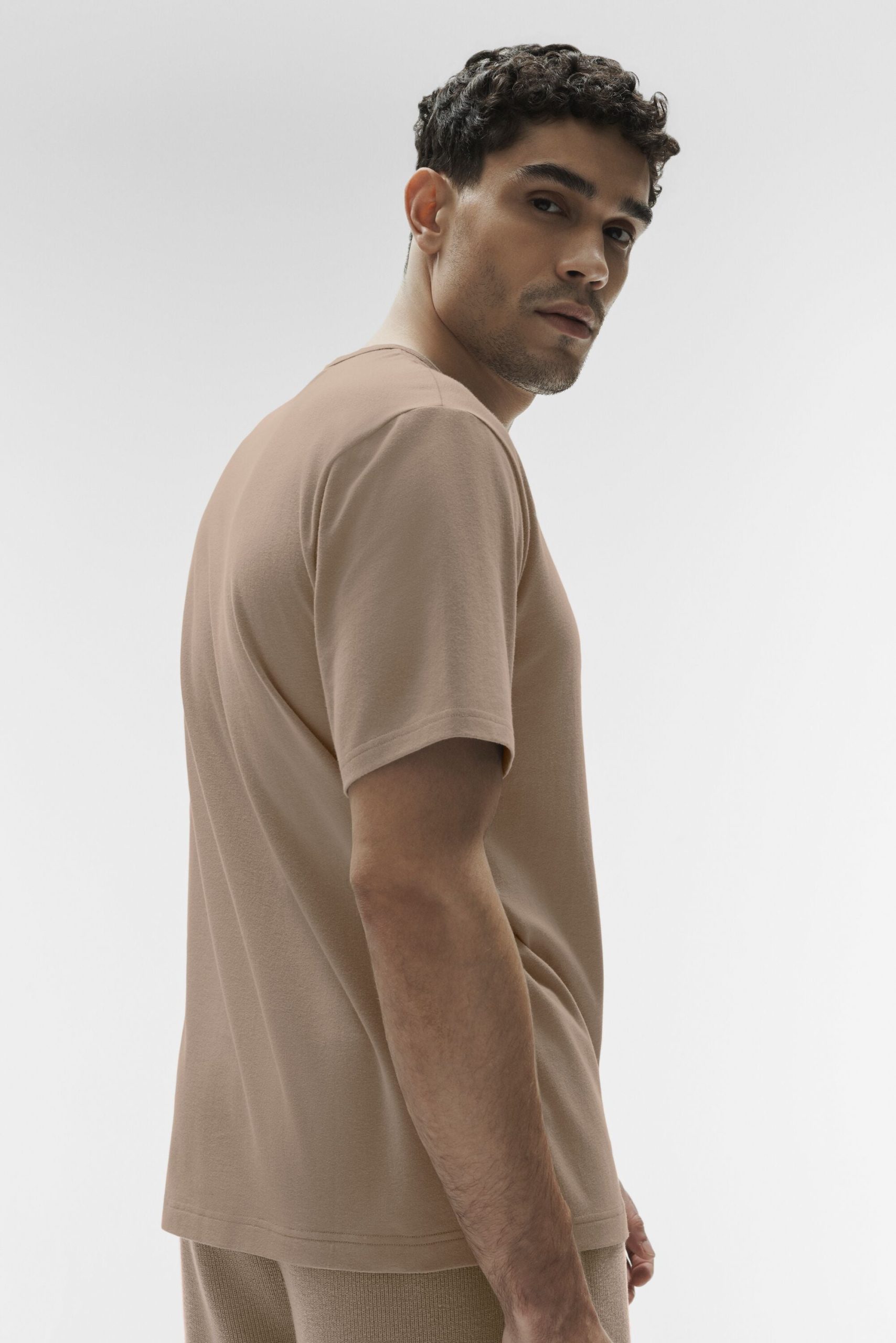 Street Essential Tee - Gravel - Image 3