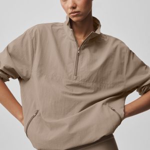 Light Weight Takeaway Track Pullover - Gravel