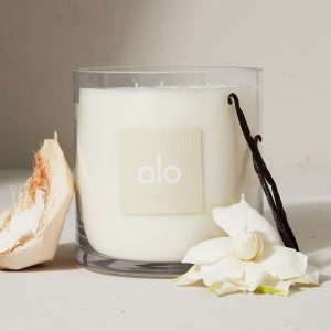 ALO Love Candle - 60 oz