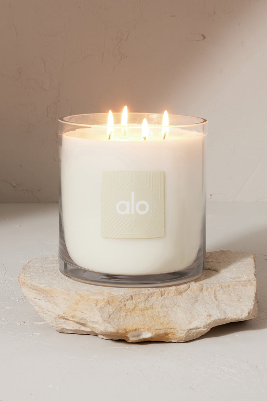 ALO Love Candle - 60 oz - Image 2