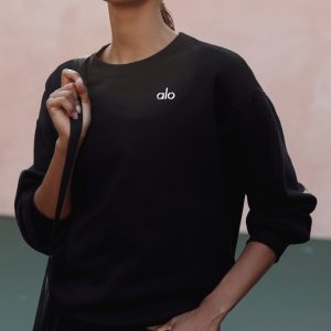 Accolade Crew Neck Pullover - Black
