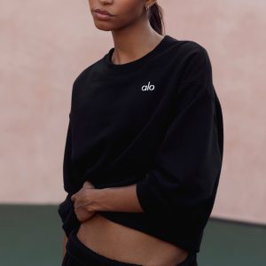 Accolade Crew Neck Pullover - Black
