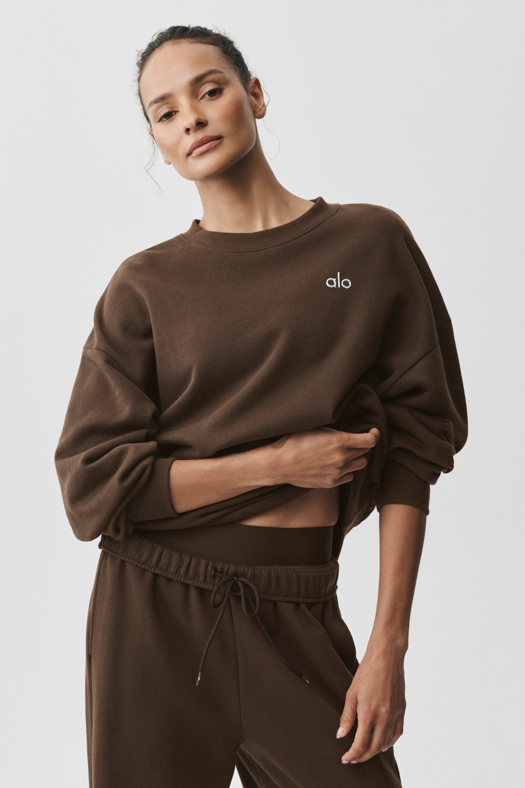Accolade Crew Neck Pullover - Espresso - Image 3