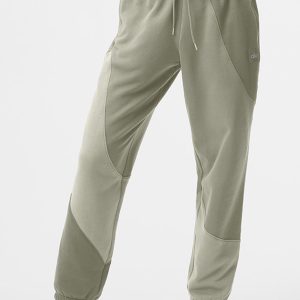 Make Waves Sweatpant - Limestone Tonal