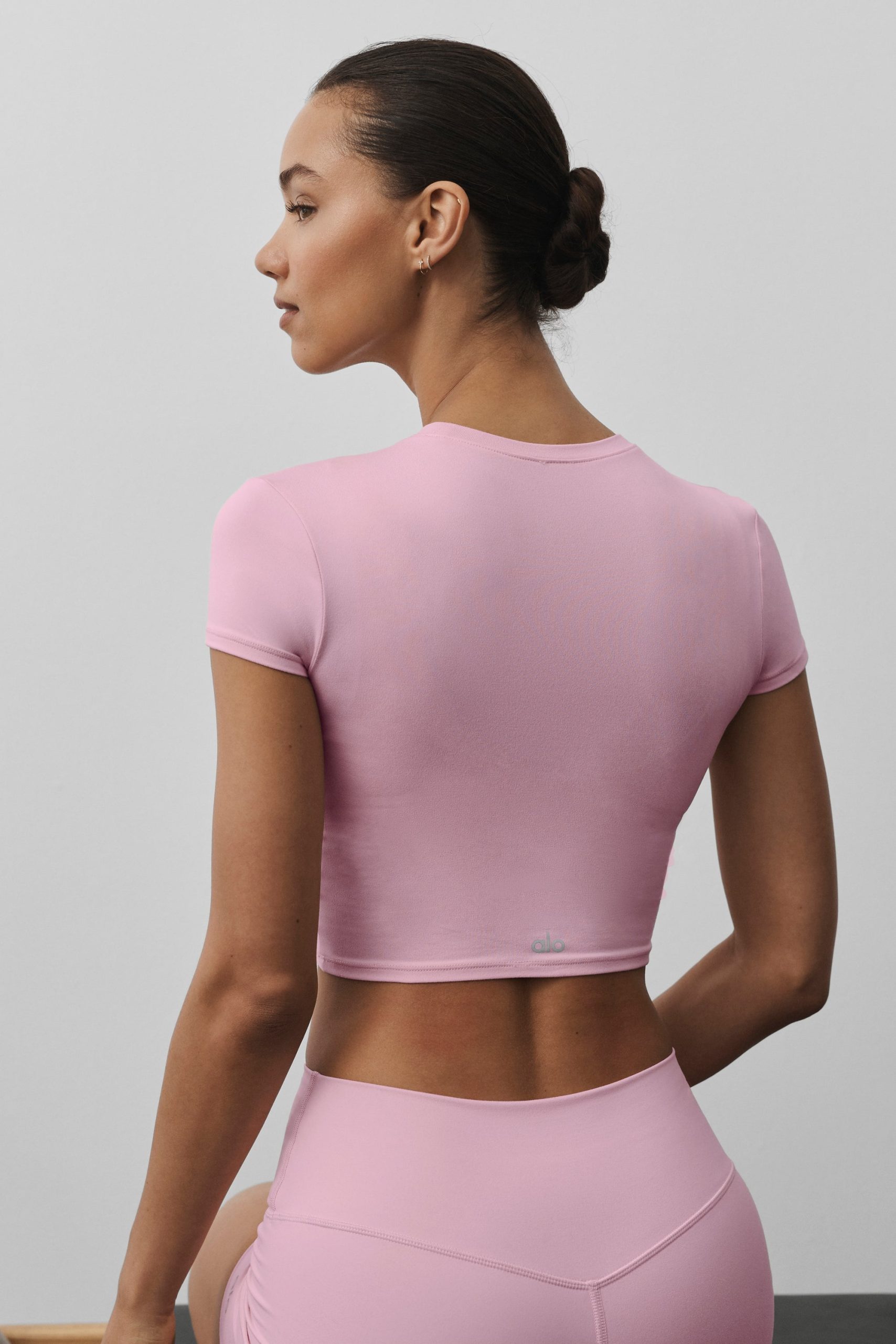 Alosoft Crop Finesse Short Sleeve - Pink Marshmallow - Image 2