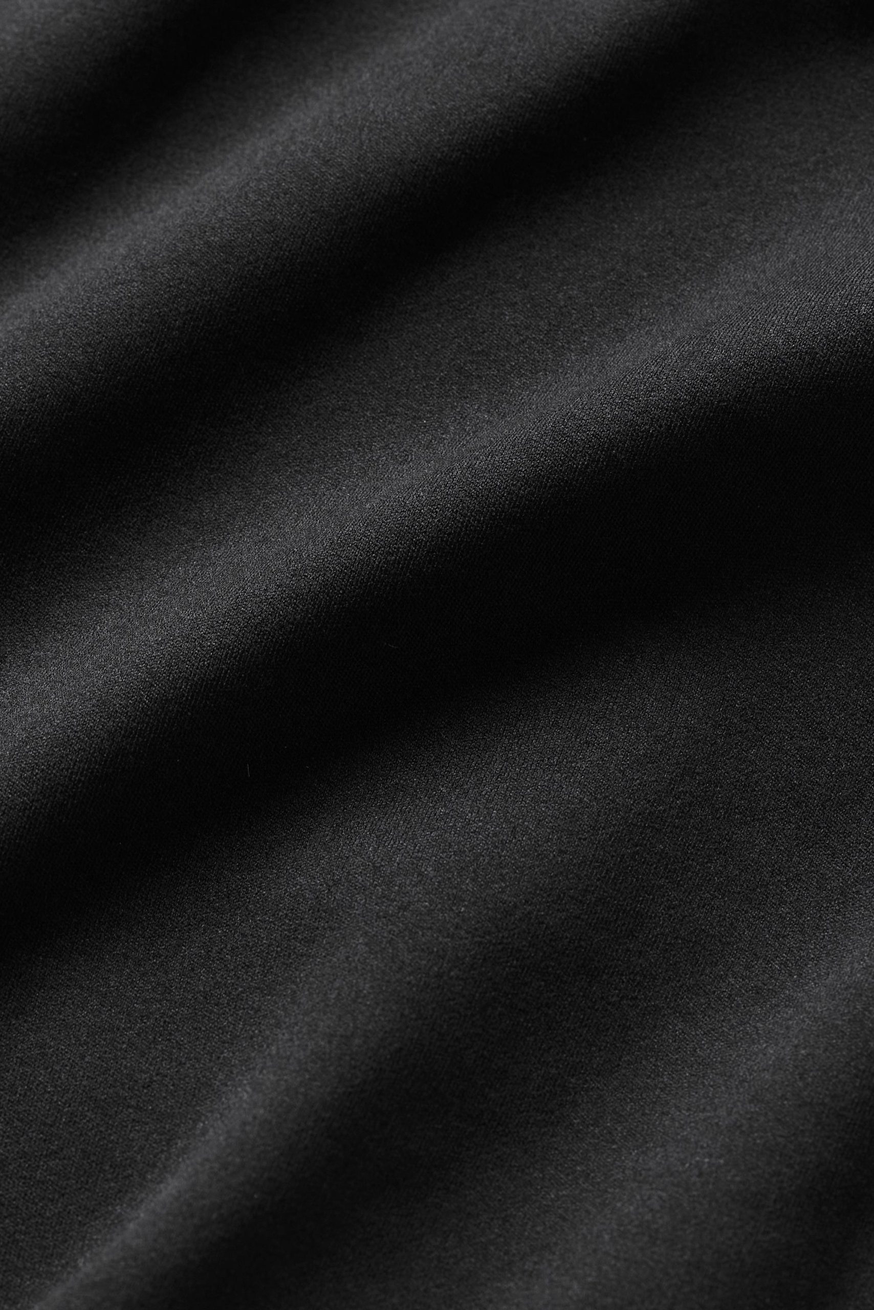 ALO Softsculpt Precision Halter Tank - Black - Image 5