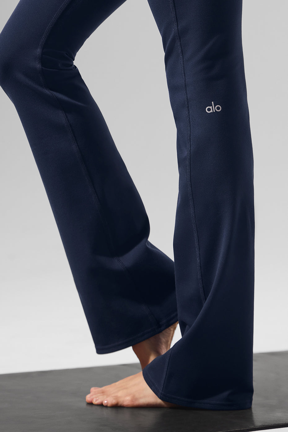 Airbrush High-Waist Bootcut Legging (Regular) - Navy - Image 5