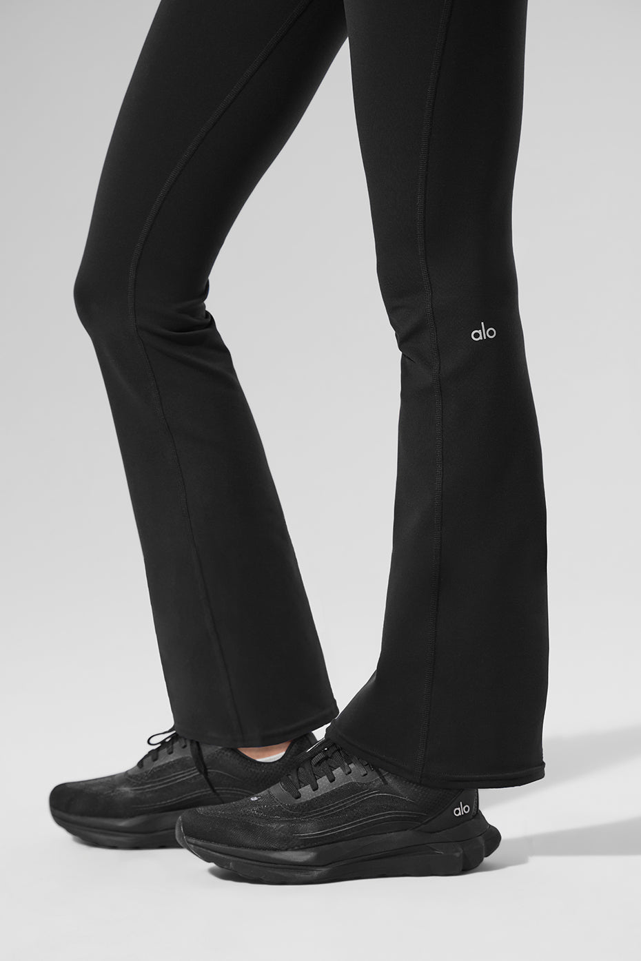 Airbrush High-Waist Bootcut Legging (Short) - Black - Image 4