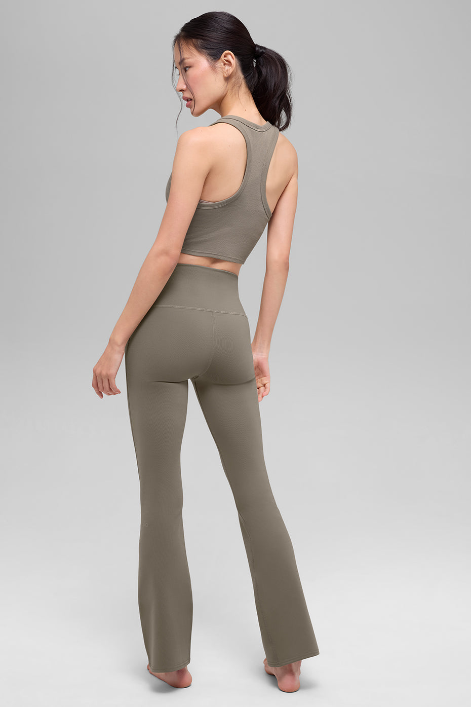 Airbrush High-Waist Bootcut Legging (Short) - Light Cocoa - Image 3