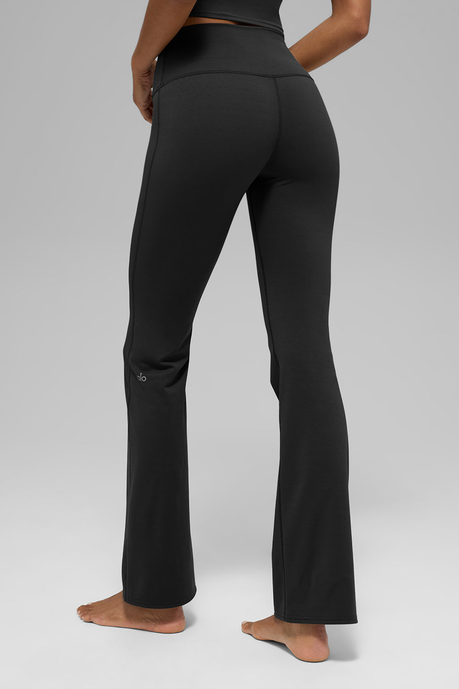 ALO Softsculpt High-Waist Bootcut Legging (Regular) - Black - Image 4