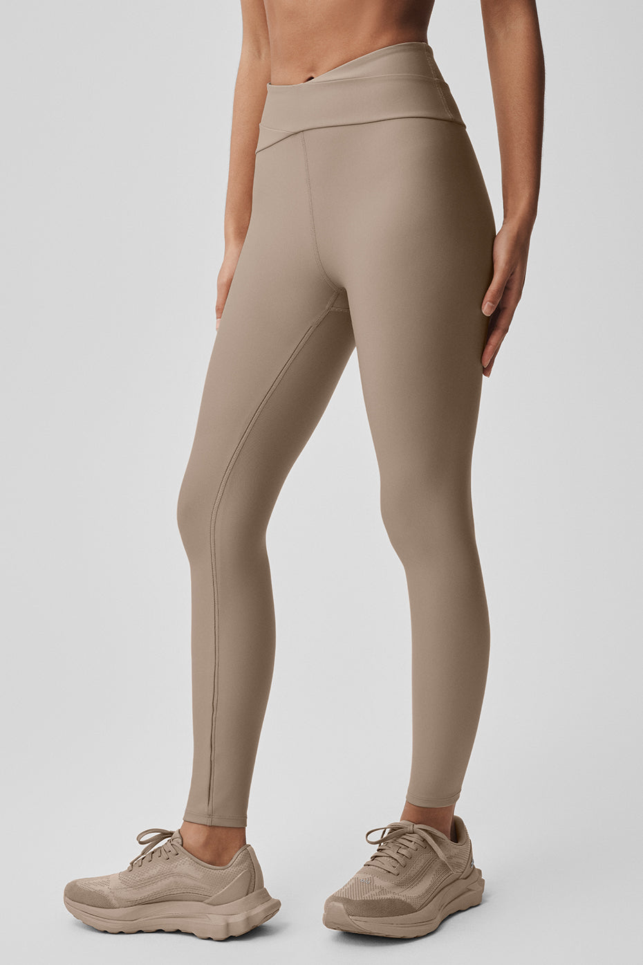 Airlift High-Waist 7/8 Horizon Legging - Gravel - Image 3